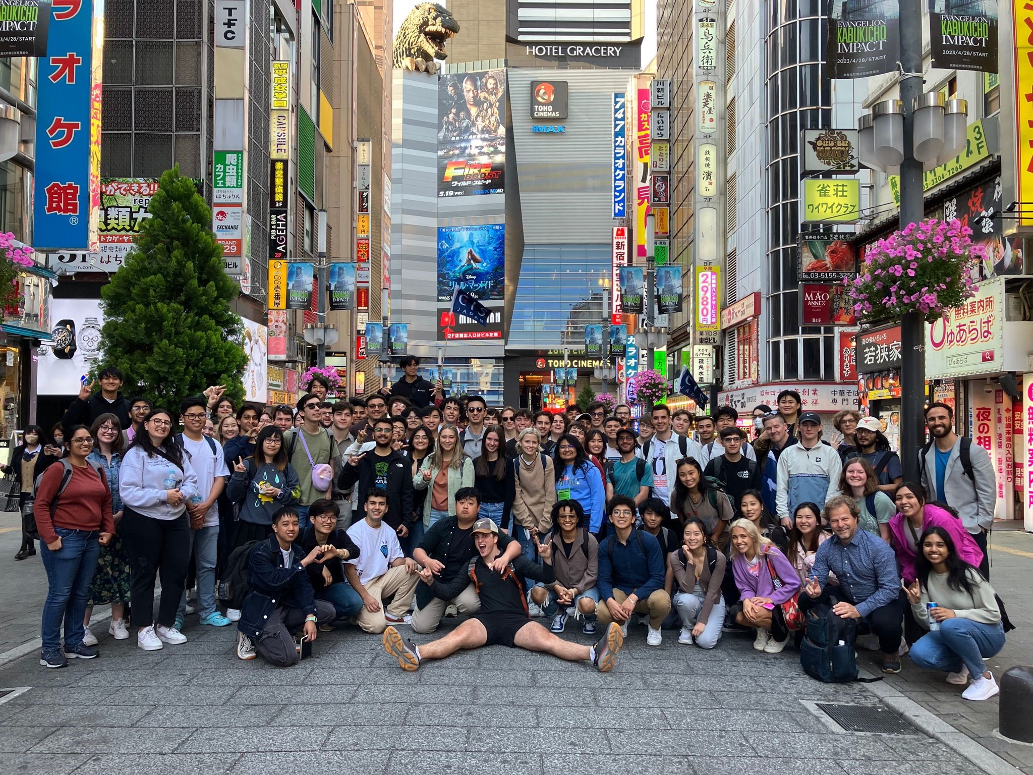 May Terms, Japan cohort in Tokyo 